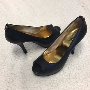 Black Micheal by Micheal Kors York heel
